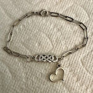 Stainless steel paperclip bracelet